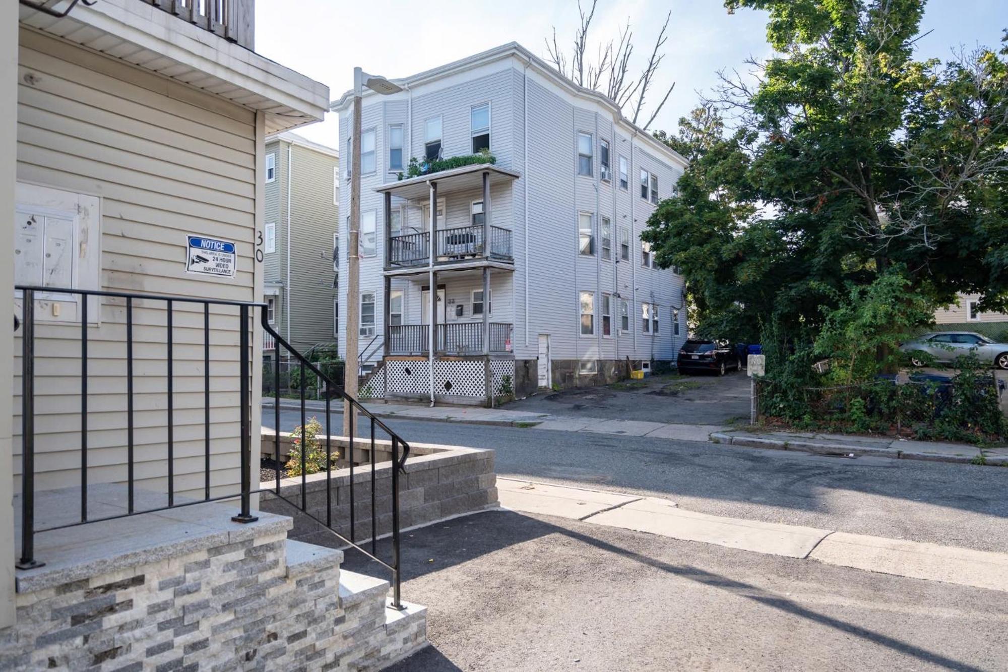 30-1 4Br Boston - Comfortable Apt Near Mbta Zewnętrze zdjęcie